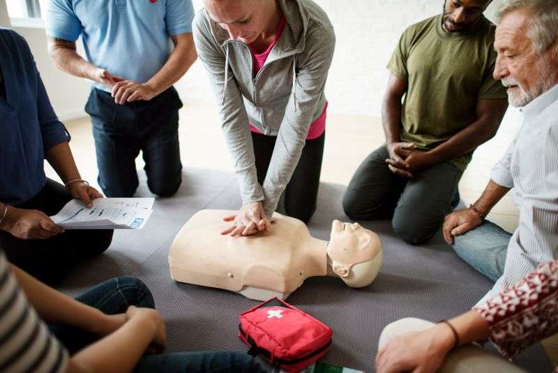 cpr training session